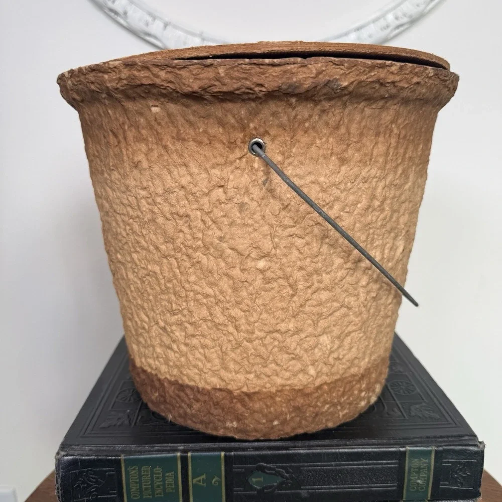 Vintage Formart Paper Mache Fish Bait‎ Pail Worm Bucket Handle and Lid Mid-1900s